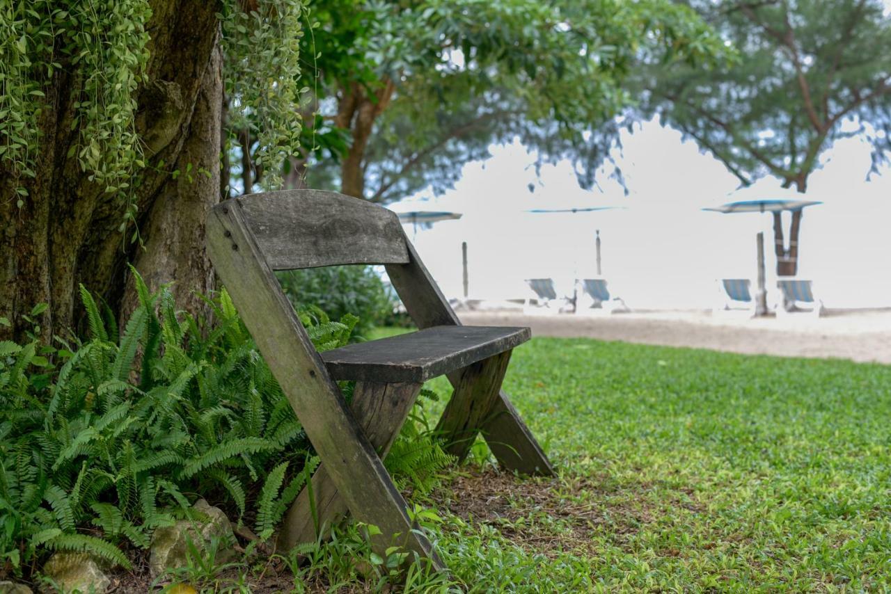 Villa Baan Kratom Tong By The Sea Cha-am Exterior foto
