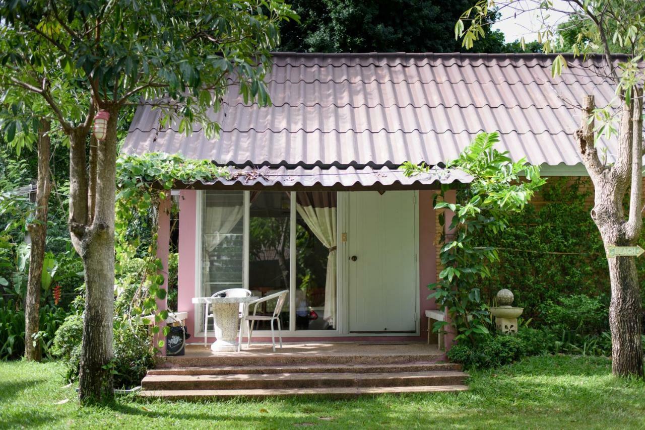 Villa Baan Kratom Tong By The Sea Cha-am Exterior foto