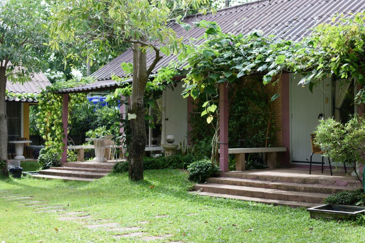 Villa Baan Kratom Tong By The Sea Cha-am Exterior foto