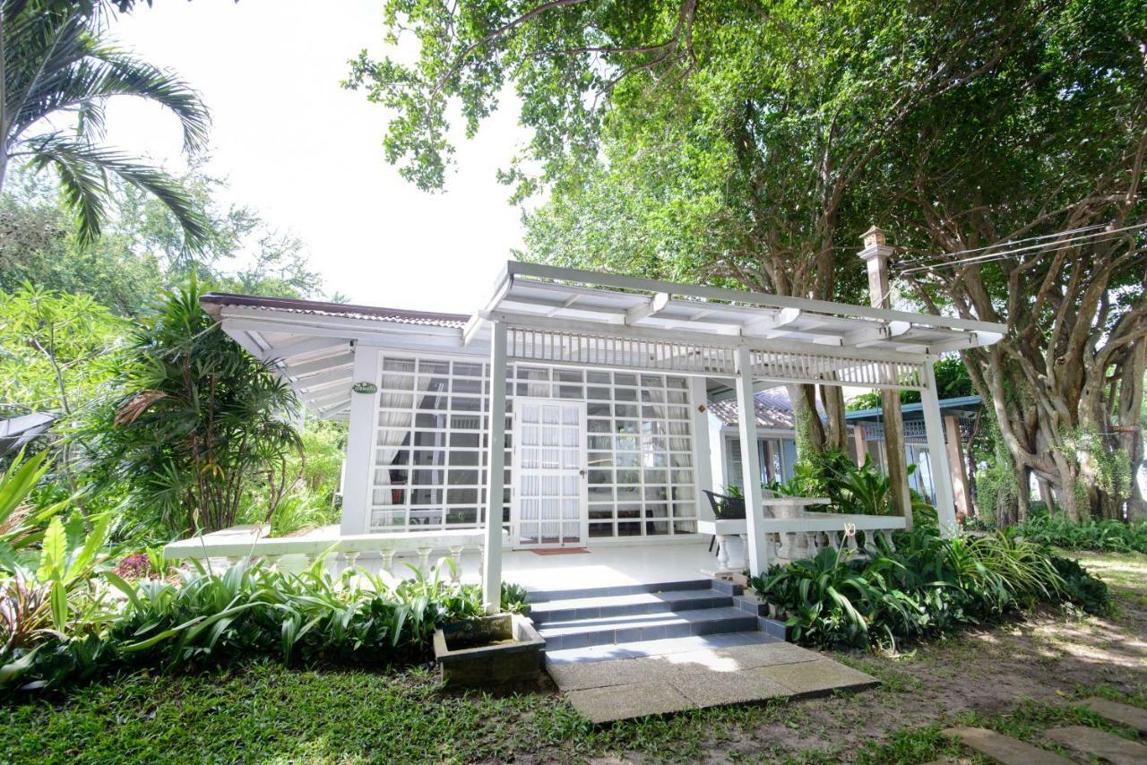 Villa Baan Kratom Tong By The Sea Cha-am Exterior foto